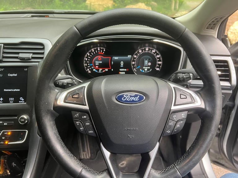 FORD MONDEO 2.0 TDCi Titanium Silver Auto Diesel 2017