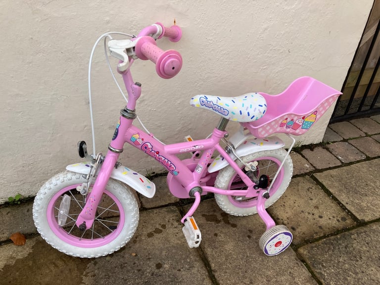 image for Apollo cupcake bike 12 wheel age 3-6 years