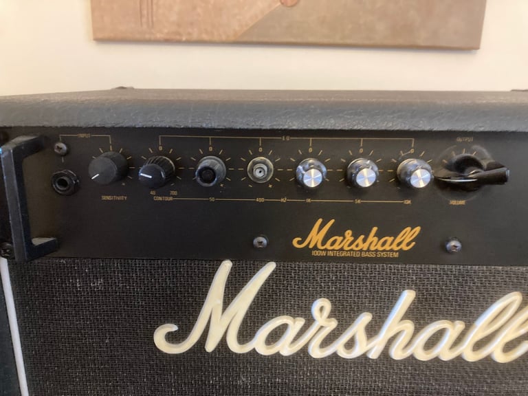 Marshall 100w Integrated bass system combo amp 15" speaker