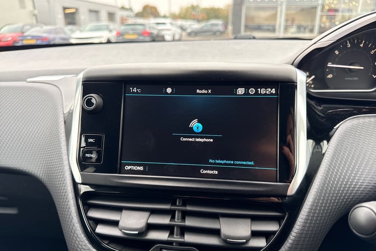 2019 Peugeot 208 1.2 PureTech 82 Tech Edition 5dr [Start Stop] HATCHBACK PETROL Manual
