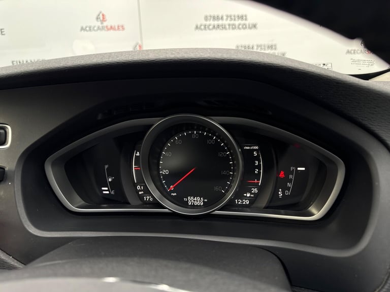 2016 Volvo V40 D3 [4 Cyl 150] Inscription 5dr Geartronic HATCHBACK DIESEL Automatic