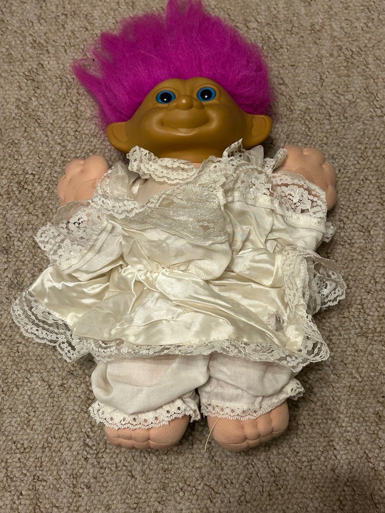 image for Vintage troll attic find Ruff  trolled 