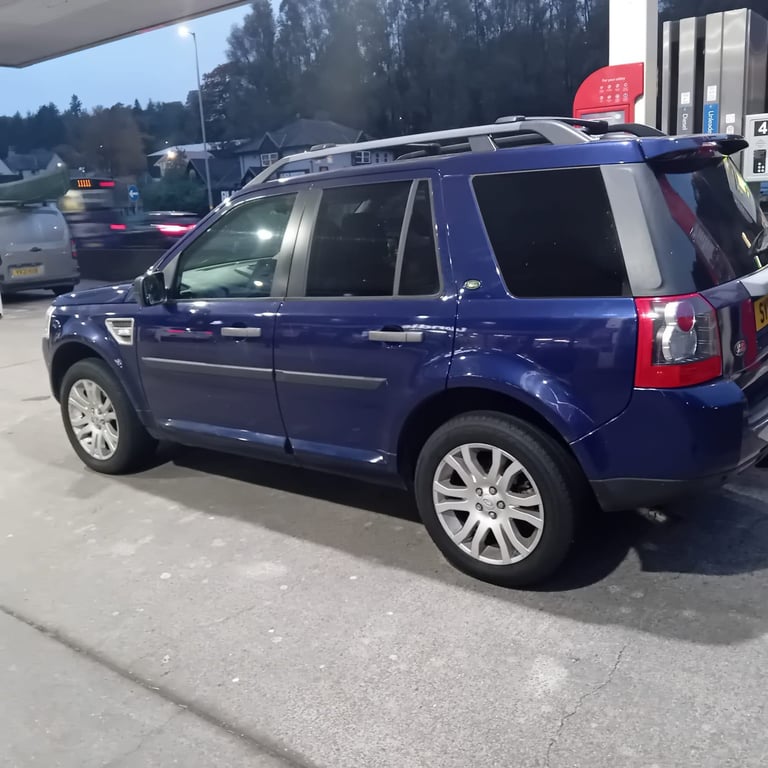 Land Rover, FREELANDER, Estate, 2010, Manual, 2179 (cc), 5 doors