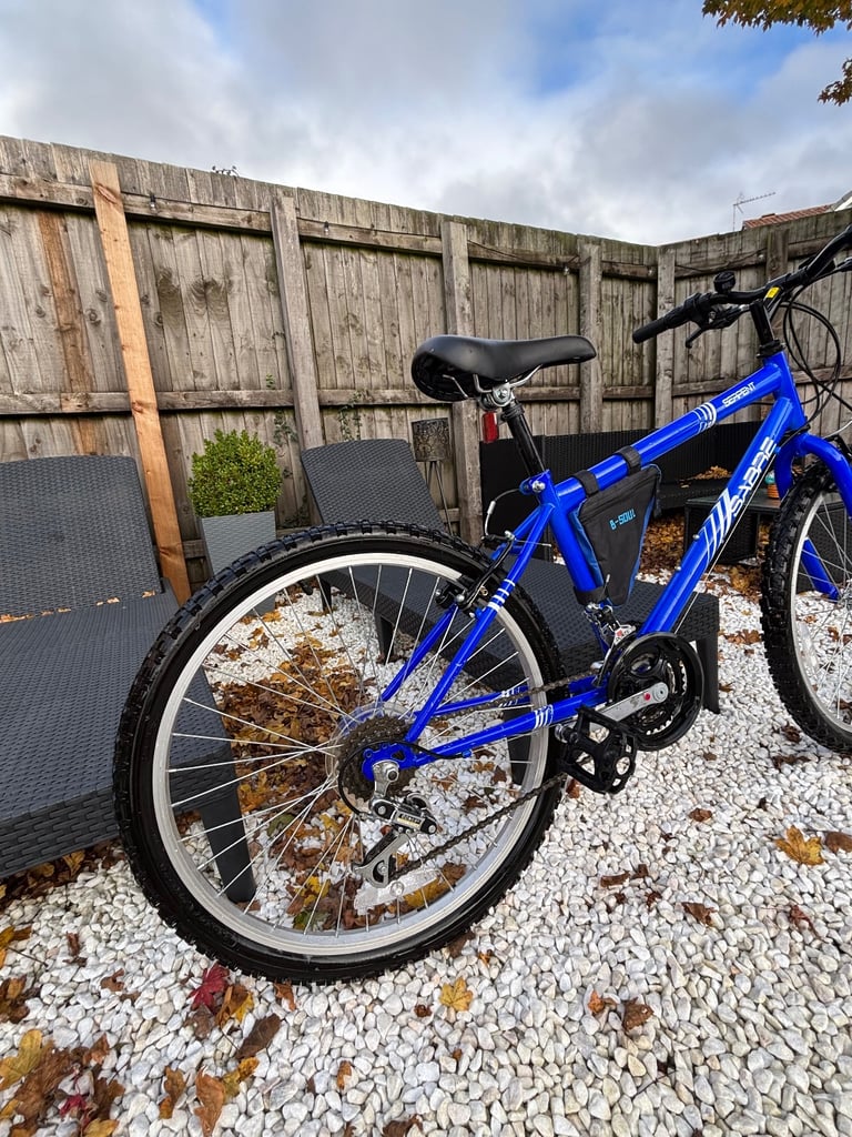 Child’s Lightweight SABRE Mountain Bike (Fantastic Condition)