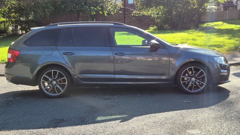 2017 Skoda Octavia 2.0 TDI CR vRS 5dr ESTATE Diesel Manual