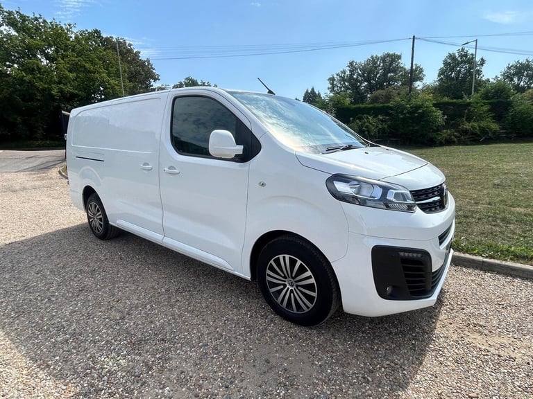 2019 Vauxhall Vivaro 1.5 Turbo D 2900 Sportive L2 H1 Euro 6 (s/s) 5dr PANEL VAN Diesel Manual