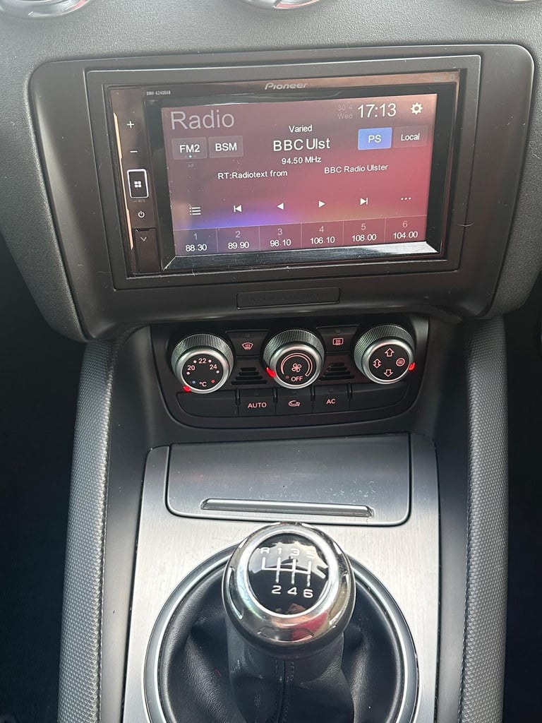 2011 Audi TT 2.0 TFSI 210 BHP *** NEW MOT / F.S.H / NEW M.O T 