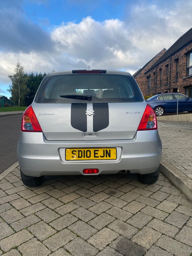 Suzuki, SWIFT, Hatchback, 2010, Manual, 1328 (cc), 5 doors
