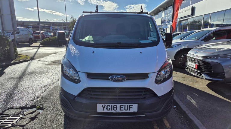 image for 2018 Ford Transit Custom 2.0 TDCi 105ps Low Roof Van PANEL VAN DIESEL Manual