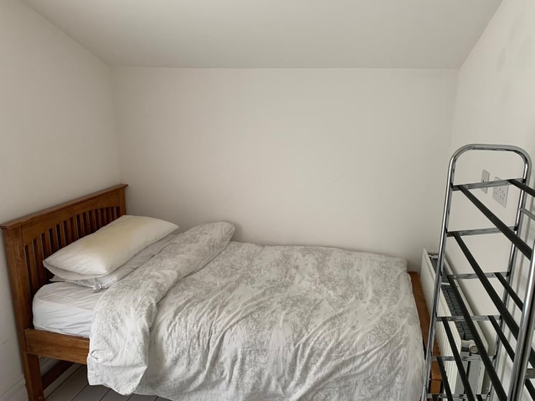 LOVELY 1 BEDROOM GARDENMAISONETTE FOR RENT IN WALTHAMSTOW!  located next station E17