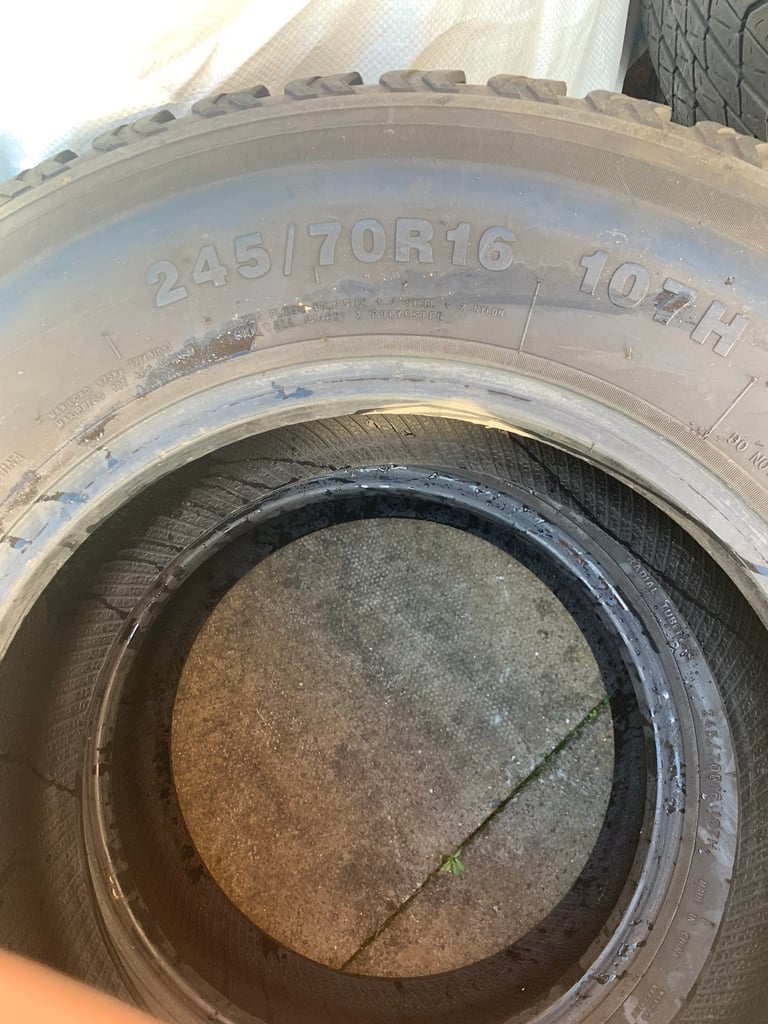 1 x 245/70/16. 107H part worn 
