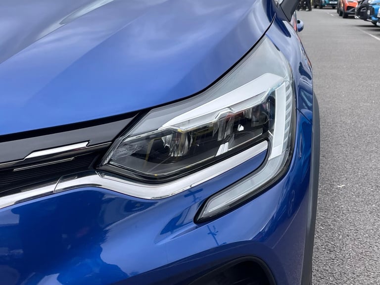 2020 Renault Captur 1.5 Blue dCi Iconic Euro 6 (s/s) 5dr HATCHBACK Diesel Manual