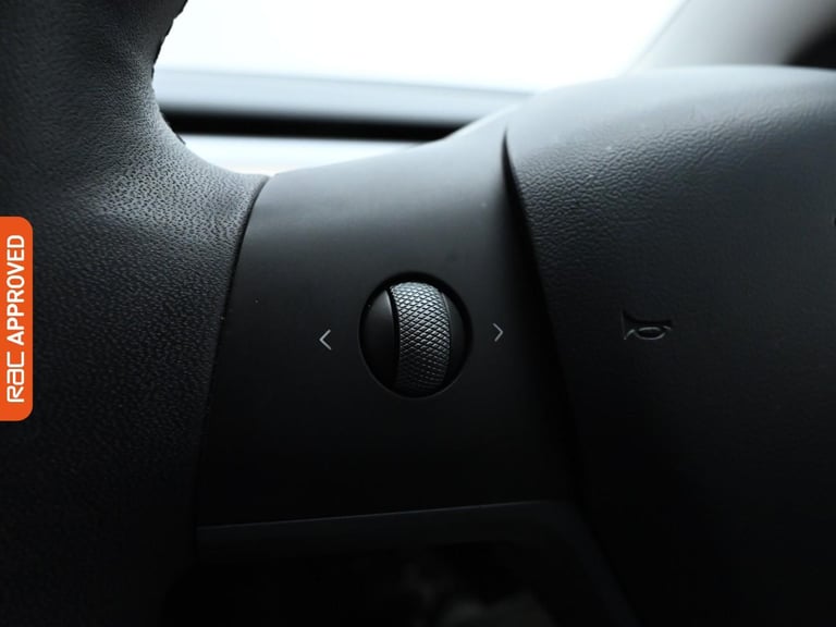 2021 Tesla Model 3 (Dual Motor) Long Range Saloon 4dr Electric Auto 4WDE (346 ps) Saloon ELECTRIC...