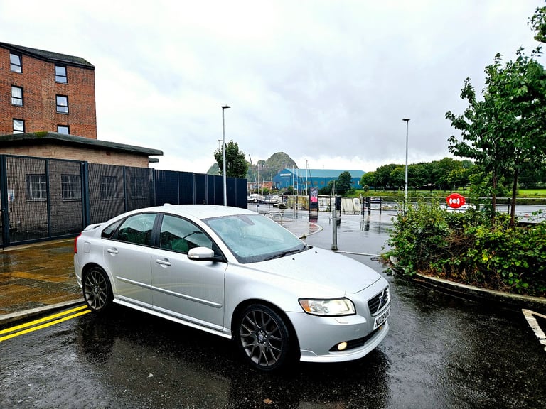 image for Volvo, S40, Saloon, 2008, Manual, 2400 (cc), 4 doors