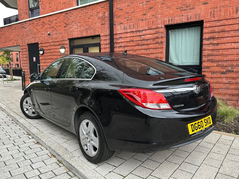 Vauxhall, INSIGNIA, Hatchback, 2010, Manual, 1796 (cc), 5 doors