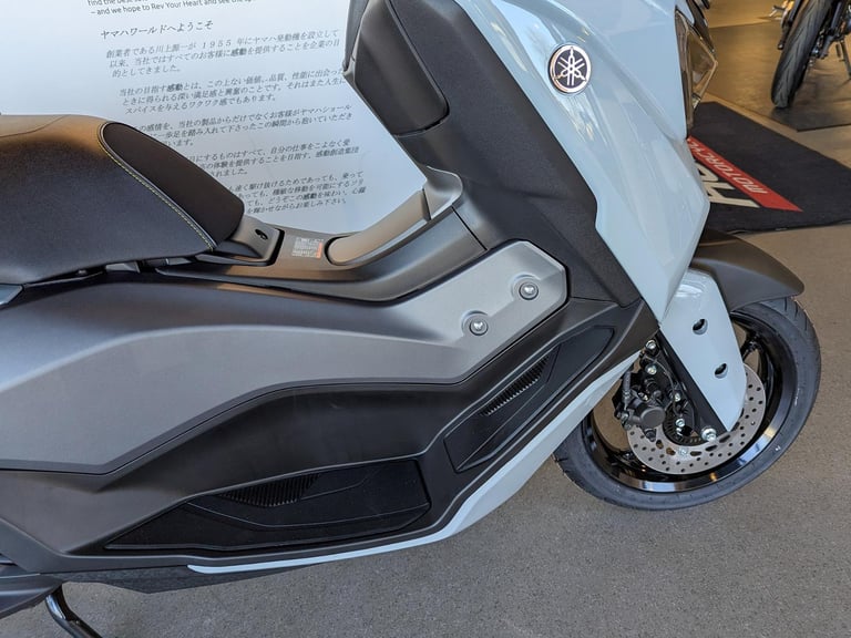 New (2025 MY) Yamaha NMAX Tech Max 125. Ceramic Grey. £3,900 (NO ADMIN FEES!)