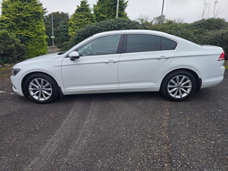 Volkswagen, PASSAT, Saloon, 2015, Manual, 1598 (cc), 4 doors