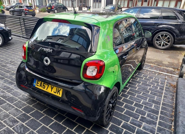 2017 smart forfour 60kW Electric Drive Prime Premium 17kWh 5dr Auto HATCHBACK Electric Automatic