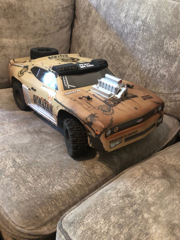image for Rc FTX ROKATAN 1/10 BRUSHLESS OFF ROAD RTR CAR only 3 months old.