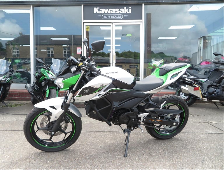 KAWASAKI Z e-1 EV 2025