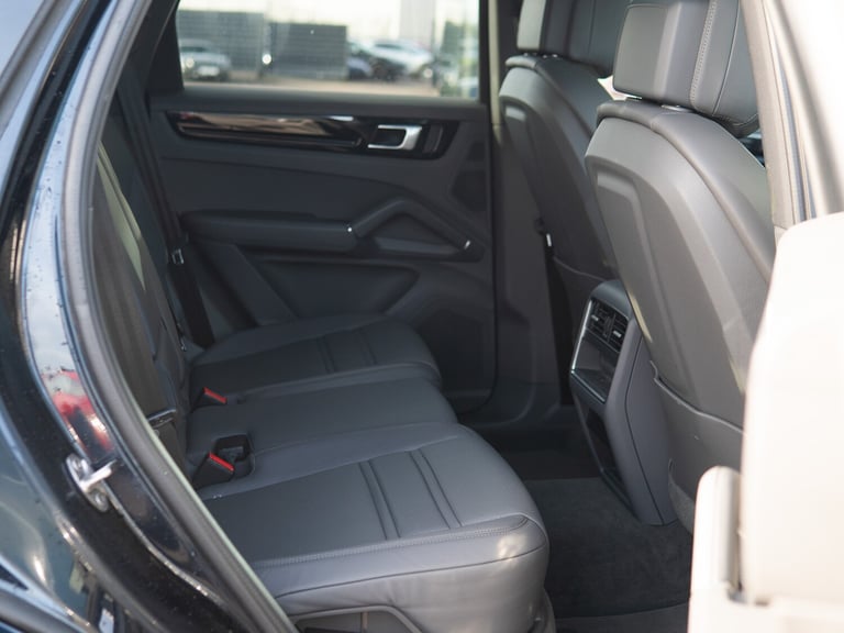  Porsche Cayenne S 5dr Tiptronic S Petrol