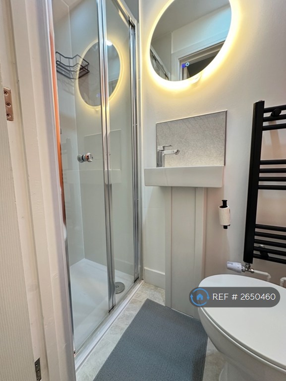 1 bedroom in Hereford Walk, Basildon, SS14 (#2650460)