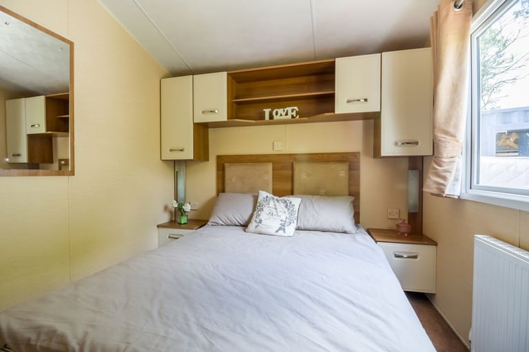 Fantastic Pre-Loved Holiday Home with UPVC Decking 