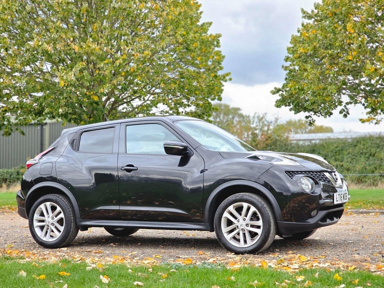 2016 Nissan Juke 1.6 N-Connecta XTRON Euro 6 5dr HATCHBACK Petrol Automatic