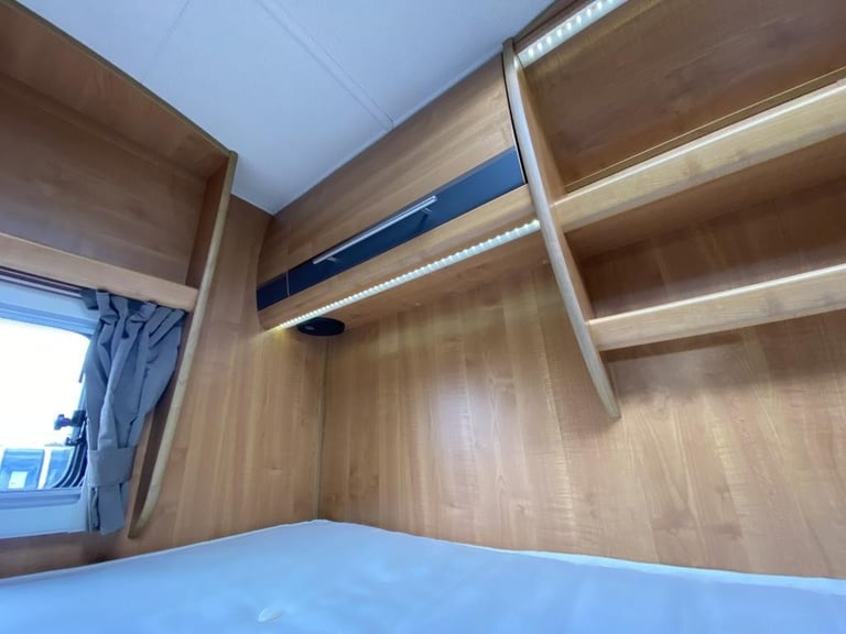 2011 AUTO-TRAIL FRONTIER MOHAWK LUXURY MOTORHOME