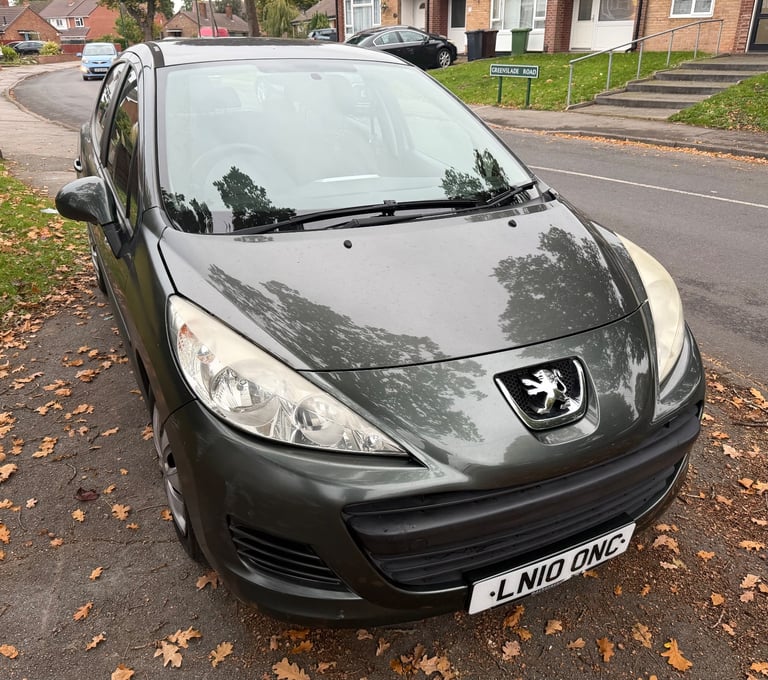 Peugeot, 207, Hatchback, 2010, Semi-Auto, 1360 (cc), 5 doors