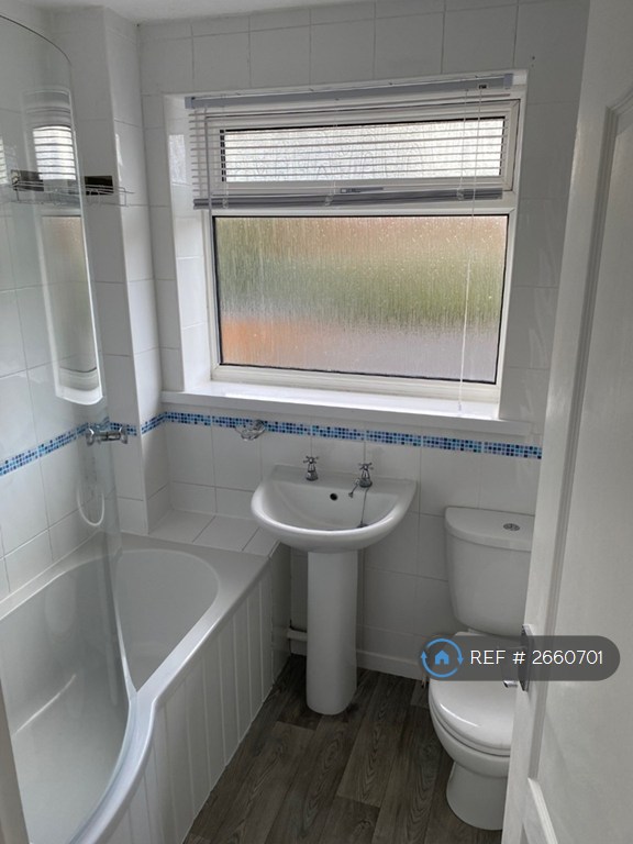 3 bedroom house in Gorsely Dale, Stafford, ST17 (3 bed) (#2660701)