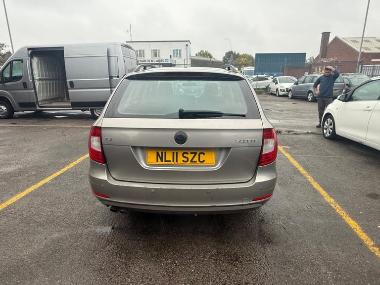 2011 Skoda Superb 1.8 TSI S Euro 5 5dr ESTATE Petrol Manual