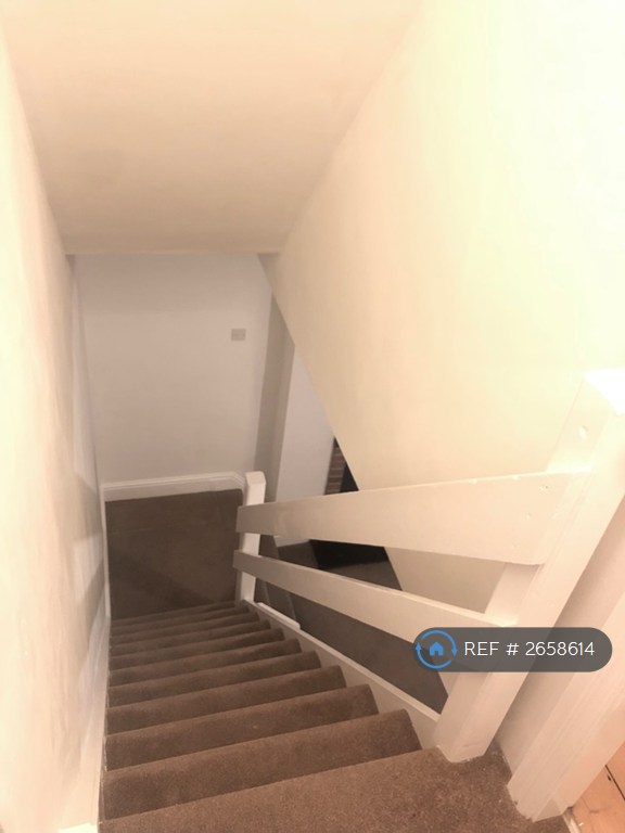 2 bedroom house in Whitfield Cross, Glossop, SK13 (2 bed) (#2658614)