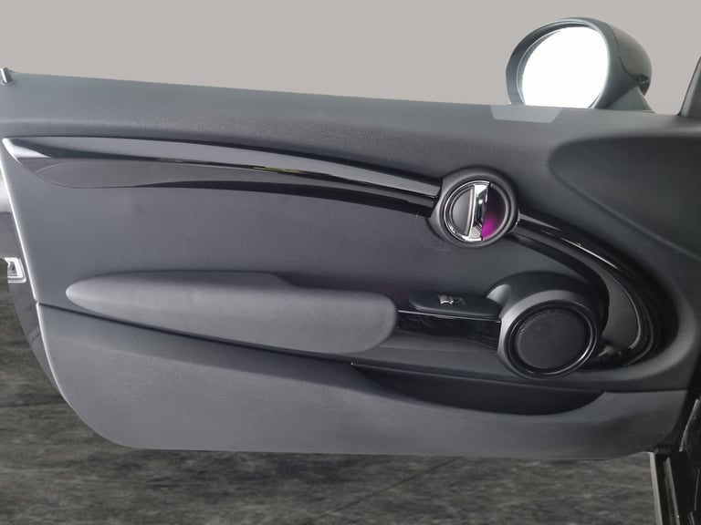 2019 MINI Hatch 2.0 Cooper S Sport Hatchback 3dr Petrol Steptronic Euro 6 (s/s) (192 ps) -  Hatch...