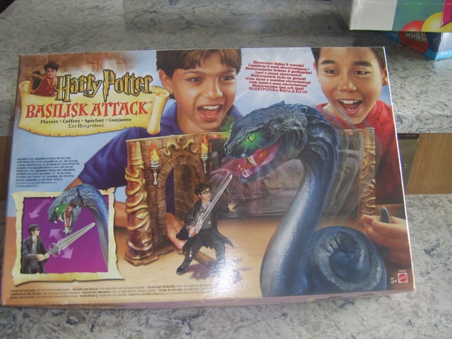 Mattel Harry Potter Basilisk Attack Playset (1A)