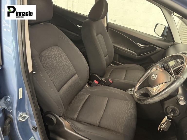 2012 Hyundai Ix20 1.6 Active Hatchback 5dr Petrol Auto Euro 5 (123 bhp) Hatchback Petrol Automatic