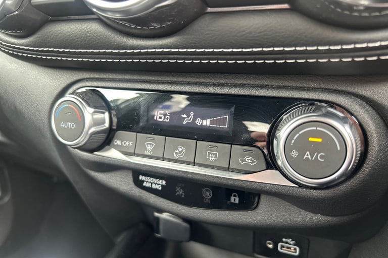 2024 Nissan Juke 1.6 Hybrid N-Connecta 5dr Auto Hatchback Hybrid Automatic