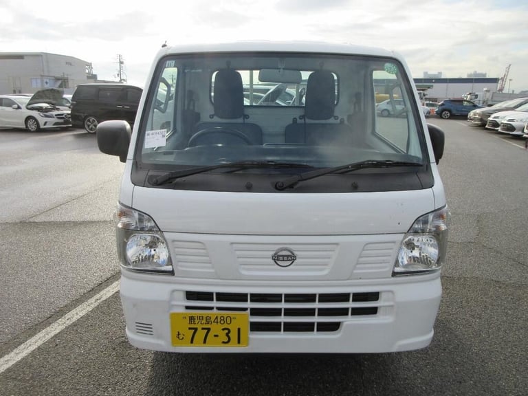 2024 Nissan NT100 Clipper DX 4WD MANUAL 660cc KEI TRUCK DELIVERY MILEAGE Pickup Petrol Manual