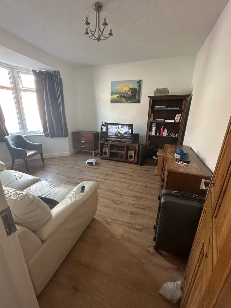 3 bed 2 bath house for rent!