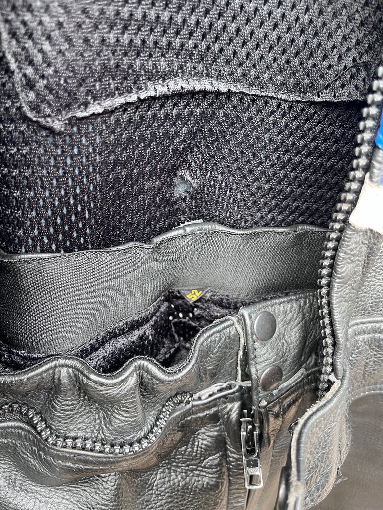 Icon Sport Leather Motor Cycle two piece Suit Men’s Size L  Very Good Condition