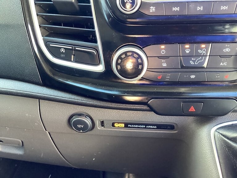 2020 Ford Transit Custom 300 EcoBlue Limited SWB A/C Euro 6 SWB Panel Van Diesel Manual