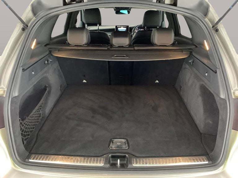 2019 Mercedes-Benz GLC 2.1 GLC250d AMG Line (Premium Plus) SUV 5dr Diesel G-Tronic+ 4MATIC Euro 6...