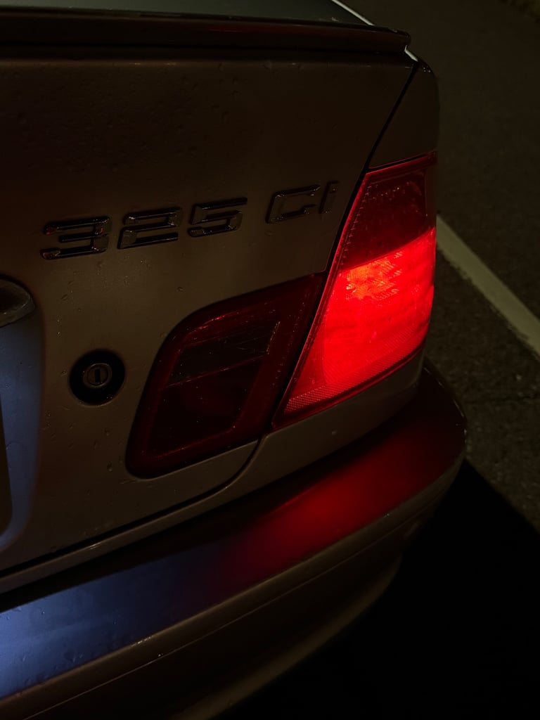 BMW, 3 SERIES, Coupe, 2002, Semi-Auto, 2494 (cc), 2 doors