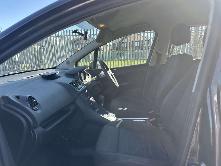 2014 Vauxhall Meriva 1.4T 16V Exclusiv 5dr Auto MPV Petrol Automatic