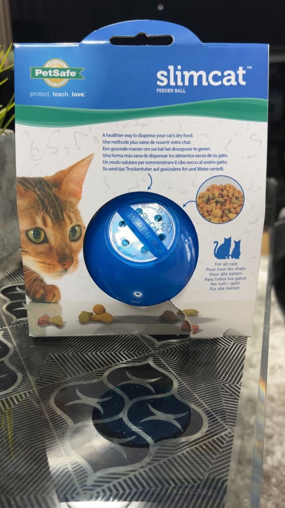 PetSafe SlimCat Food-Dispensing Cat Toy Blue, Treat Toy, Interactive Food Dispe