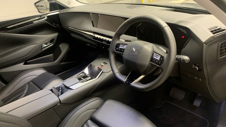 2025 DS Automobiles DS 4 1.6 E-TENSE 12.4kWh Rivoli Hatchback 5dr Petrol Plug-in Hybrid EAT8 Euro...