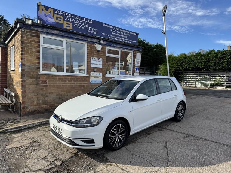 VOLKSWAGEN GOLF 1.5 TSI EVO SE Nav 2018