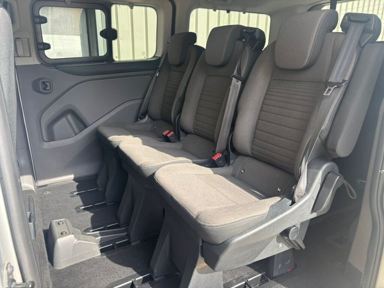 2018 Ford Tourneo Custom 2.0 320 TITANIUM L2 4DR Automatic MPV Diesel Automatic