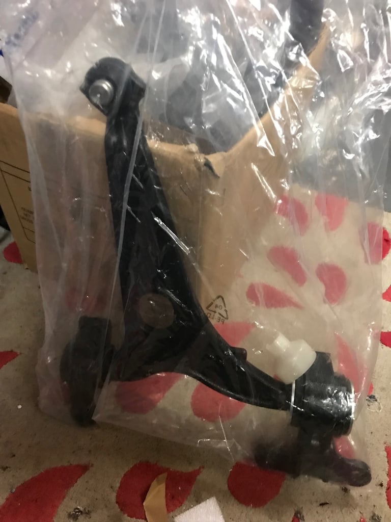 Fiat scudo ,Citroen dispatch,Peugeot expert lower arms