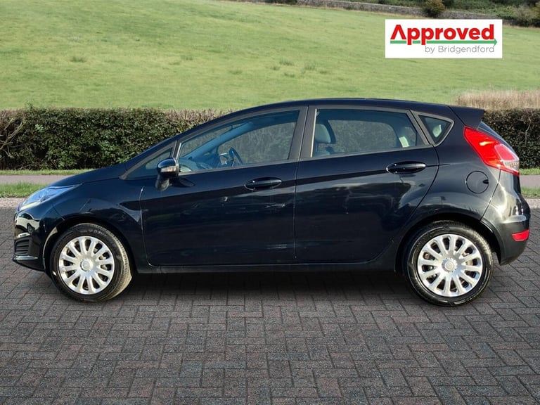 2015 Ford Fiesta 1.5 TDCi Style 5dr Hatchback Diesel Manual